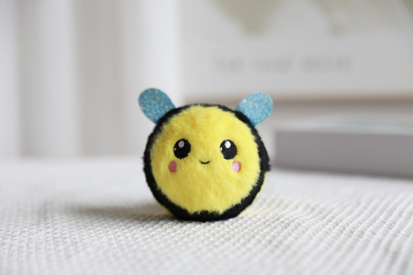 Bouncing Ball Abeille