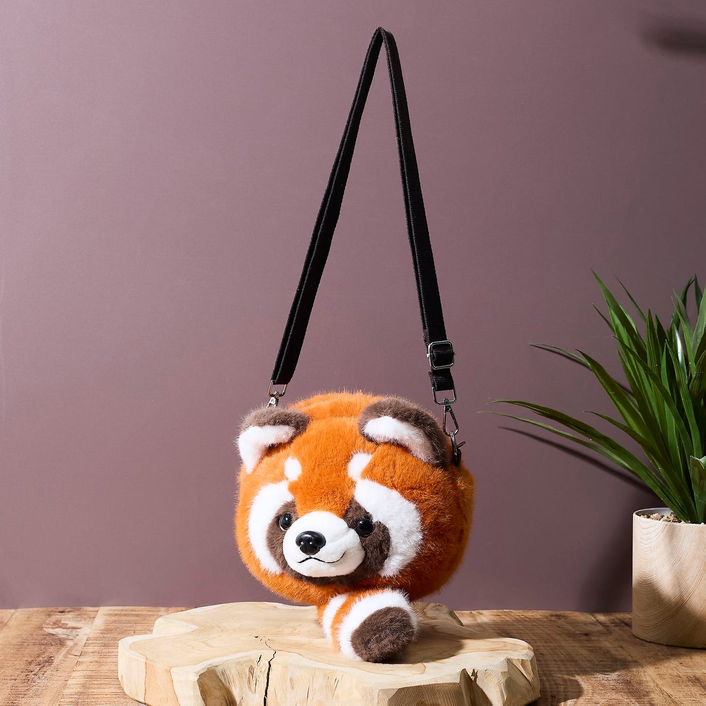 Sac peluche Panda roux vibrant