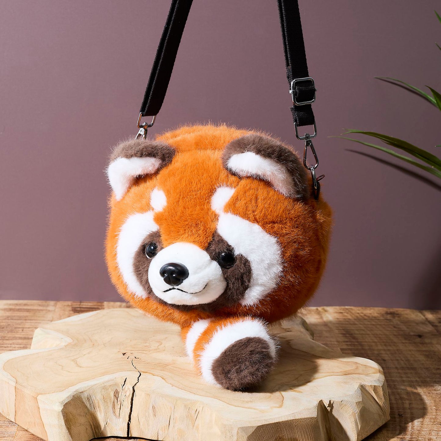Sac peluche Panda roux vibrant