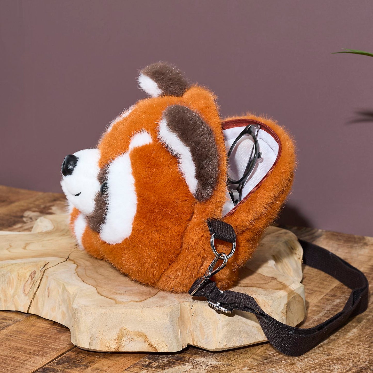 Sac peluche Panda roux vibrant