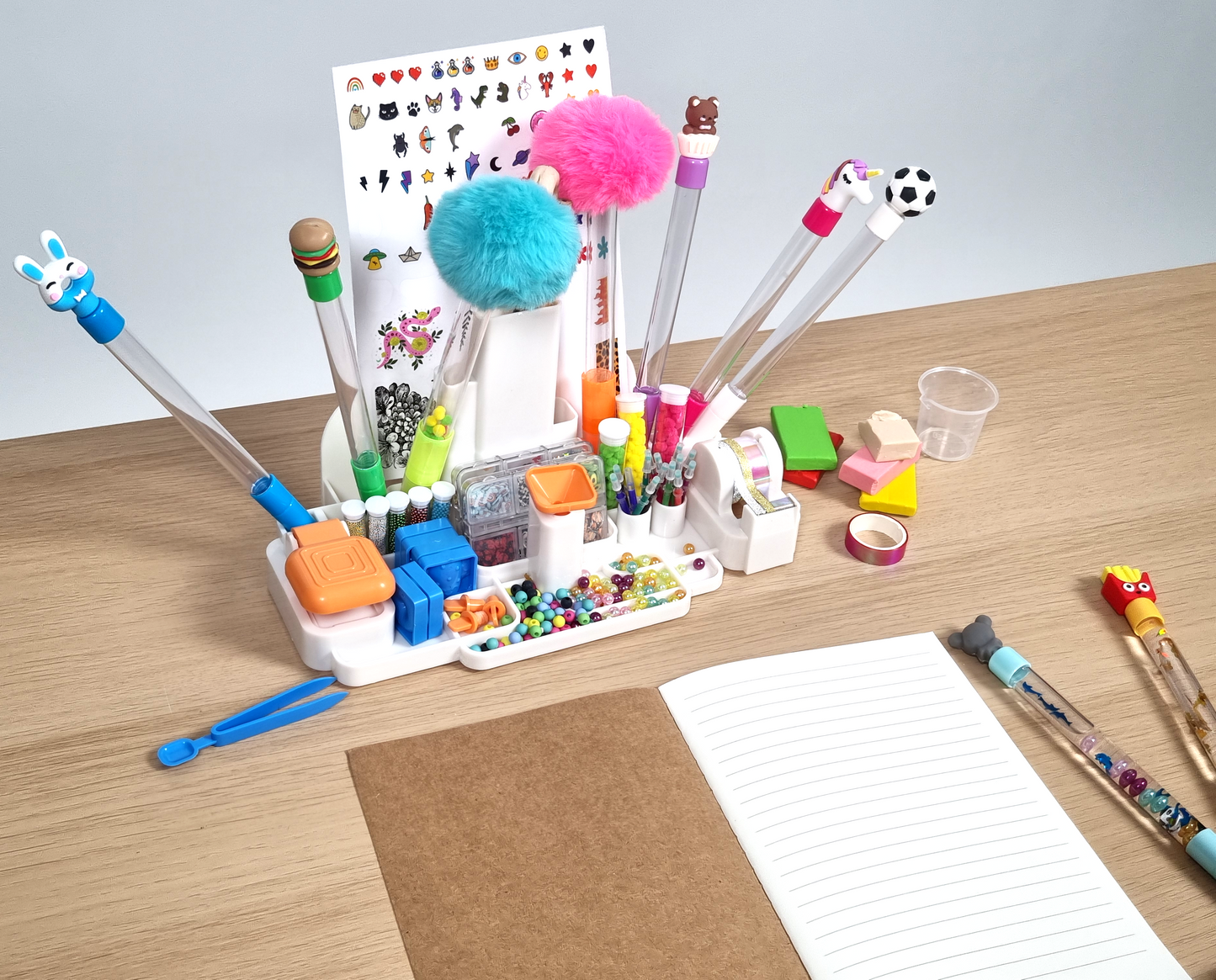 Fabrique à stylos + 1 cadeau 🎁