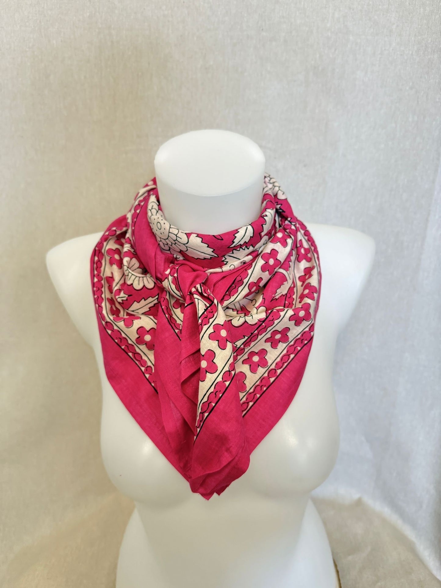 Foulard Carré Bella - Divers Coloris