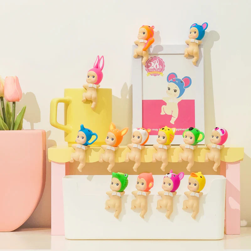 Sonny Angel Hippers Looking Back (1pcs)