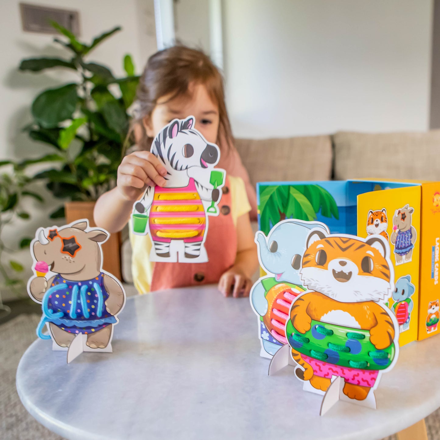 Cartes à lacer - Fete sur la plage