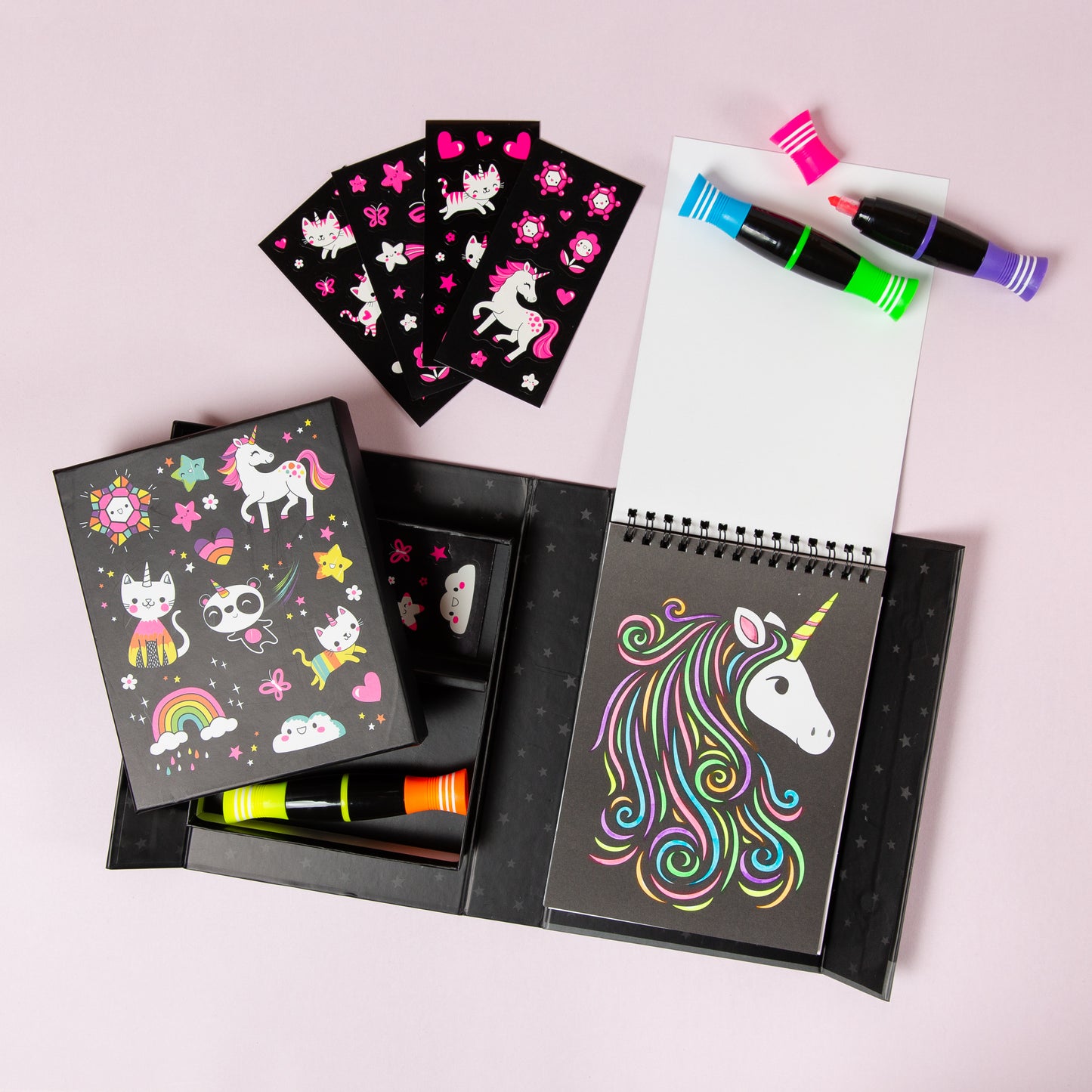 Set de coloriage Neon Licorne et amis