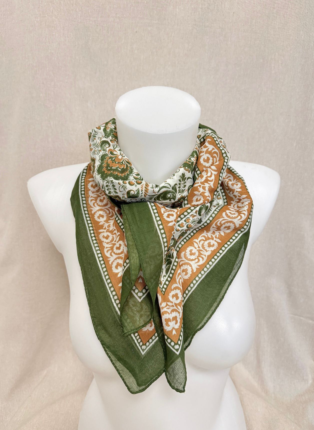 Foulard Carré Petra - Divers Coloris