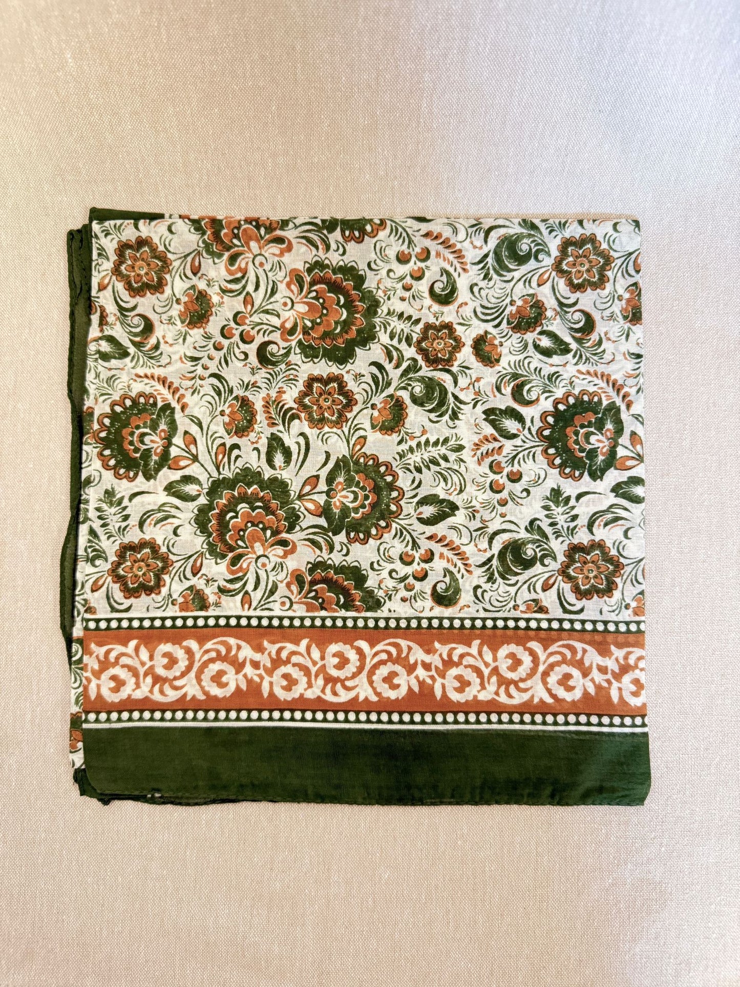 Foulard Carré Petra - Divers Coloris